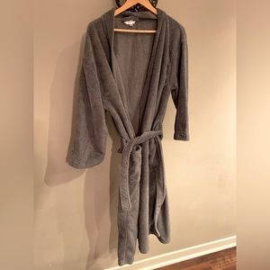 Ultra gray mens robe